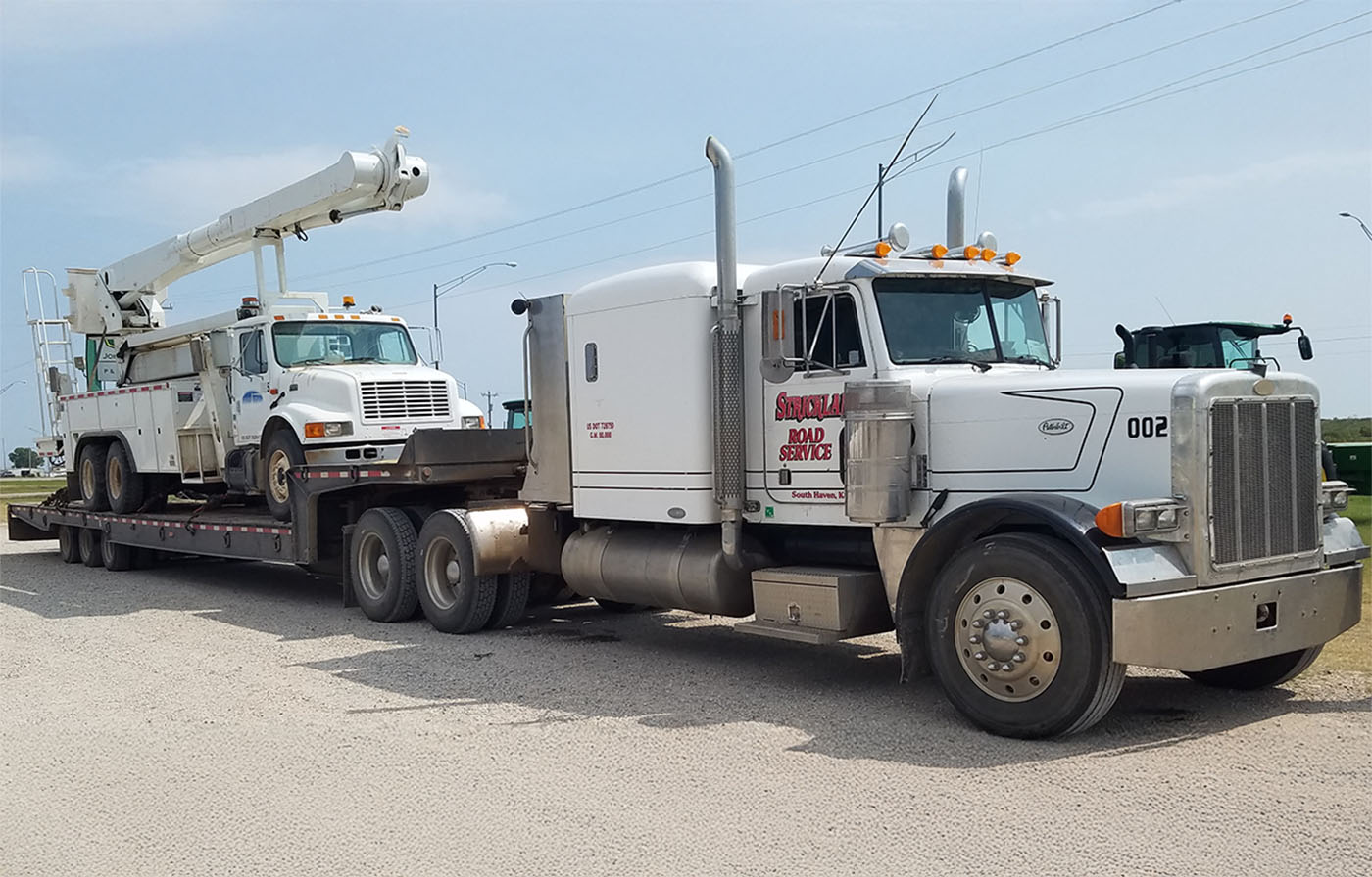 Equipment Transport In Wichita Kansas | Strickland Road Service