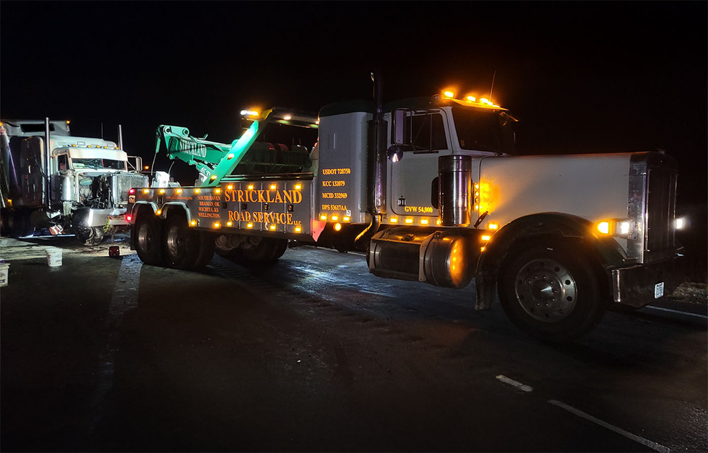 Heavy Duty Towing In Wichita Kansas | Strickland Road Service