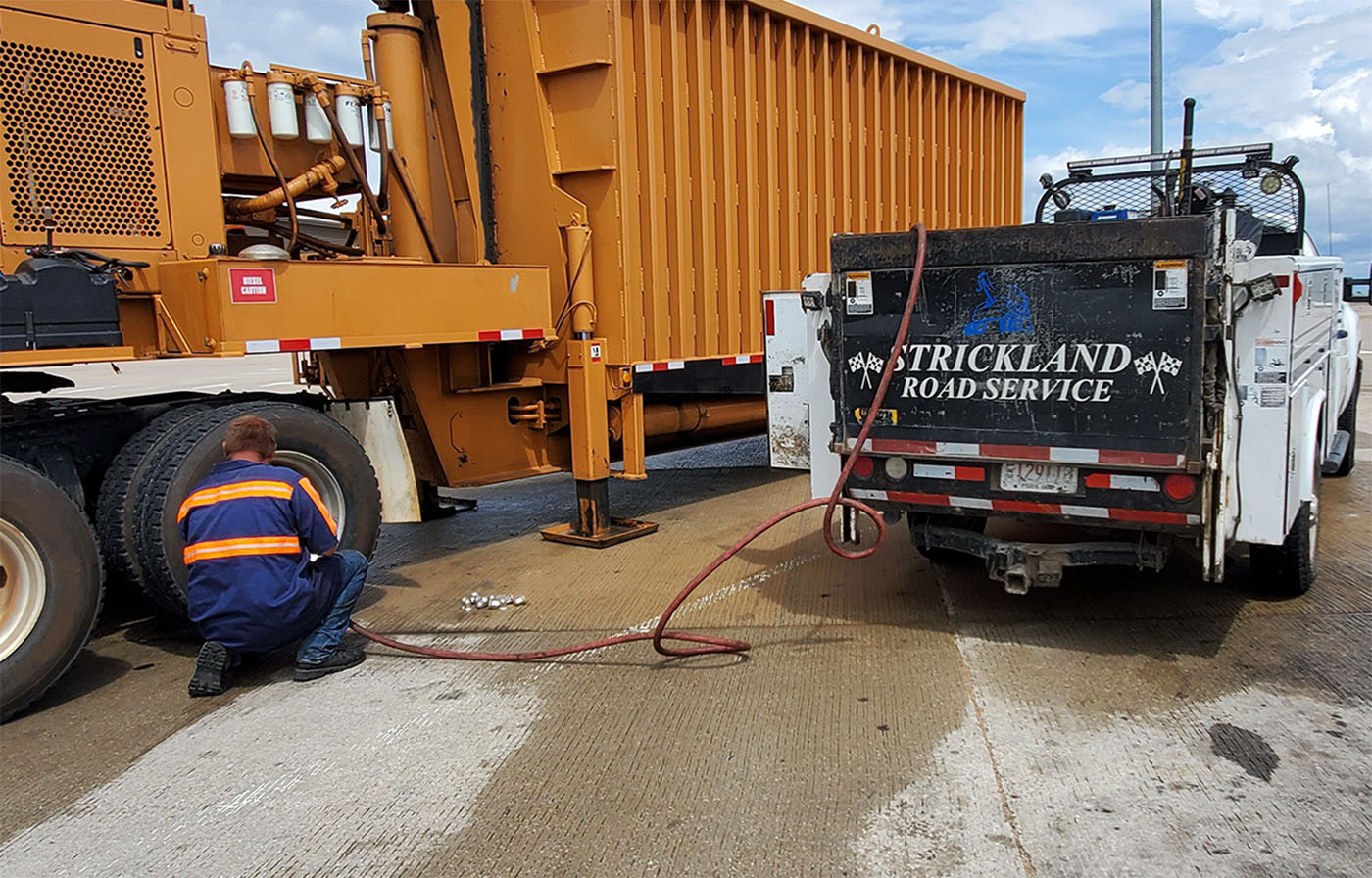 Tractor Trailer Repair In Wichita Kansas | Strickland Road Service